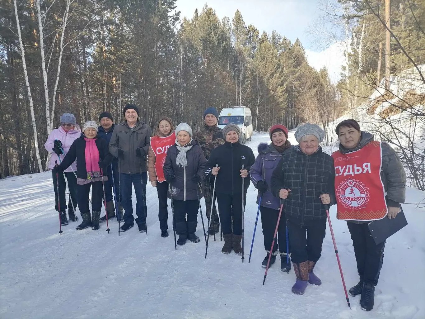 Заключительный этап приёма норм ГТО у ветеранов, кому за 50
