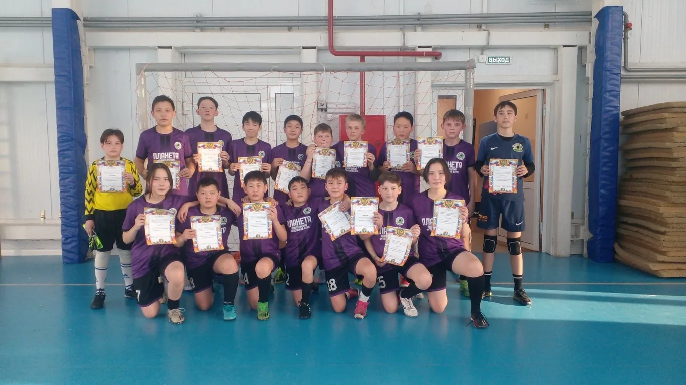 Товарищеские встречи юных футболистов